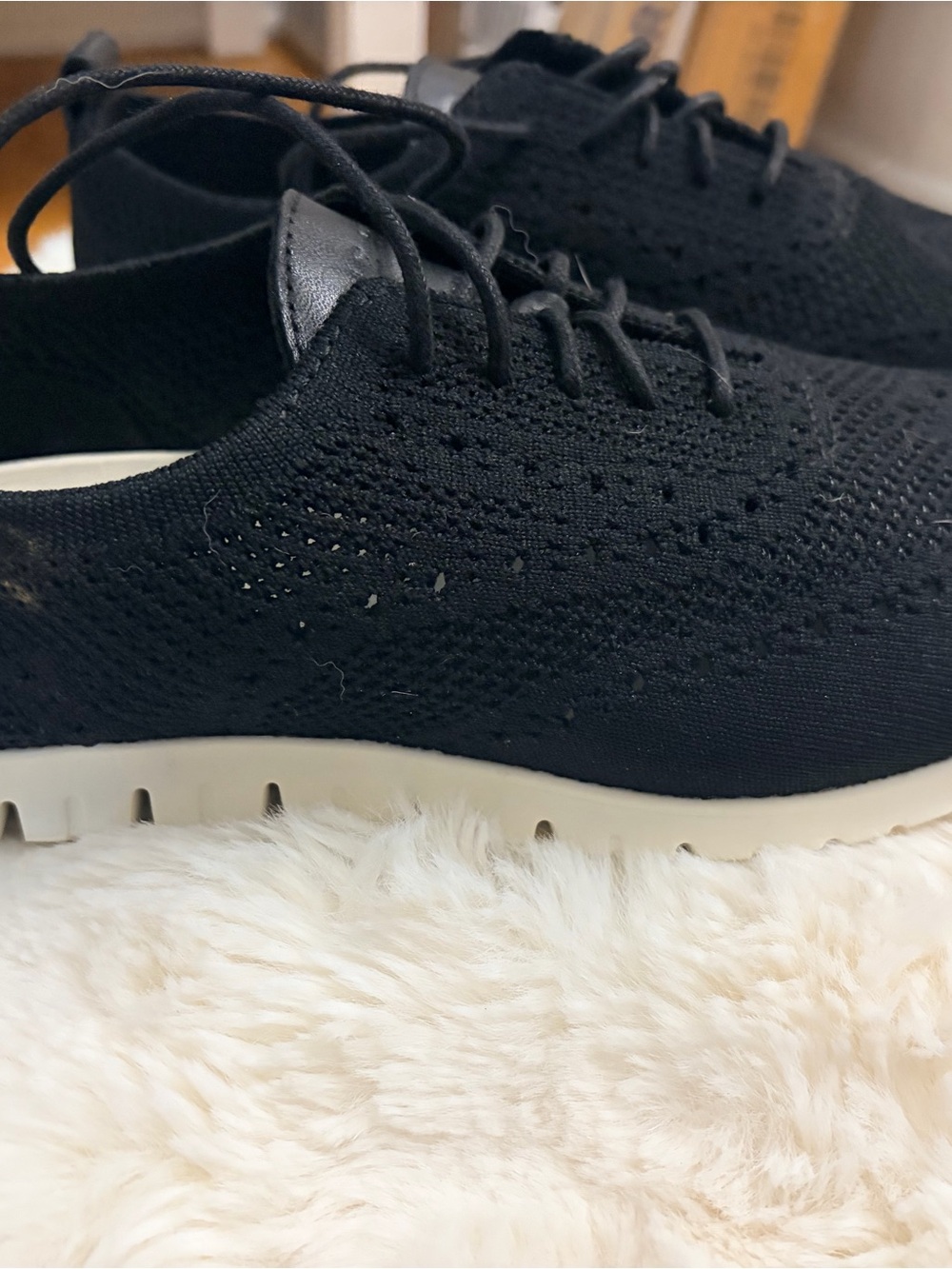 Women’s Black Knit Lace-Up Casual Sneakers